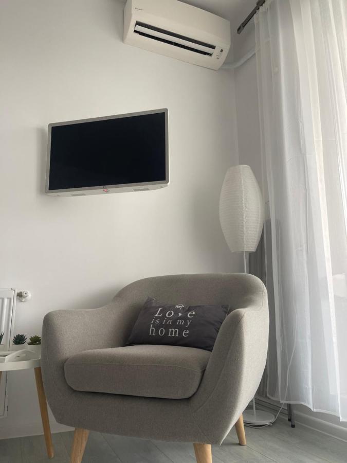 Miramar Studio Apartment Năvodari Екстериор снимка