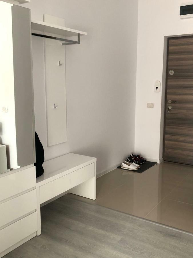 Miramar Studio Apartment Năvodari Екстериор снимка