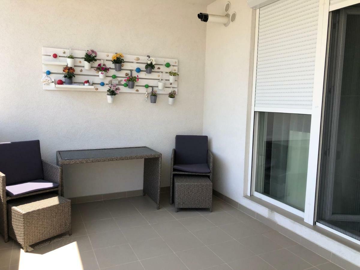 Miramar Studio Apartment Năvodari Екстериор снимка